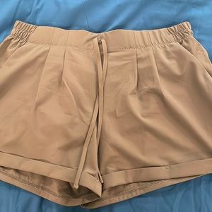 Zyia Summer Shorts Medium